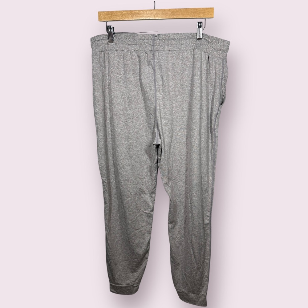 Vuori Womens Performance Jogger Pants Heather Gray Athleisure‎ XLarge 28" Inseam - Picture 3 of 16
